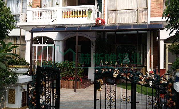 佛山順德藍(lán)天花語一街97號(hào)雨棚--蔡先生