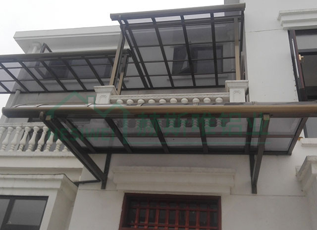 河南省商丘市明權(quán)縣任莊雨棚 - 張女士