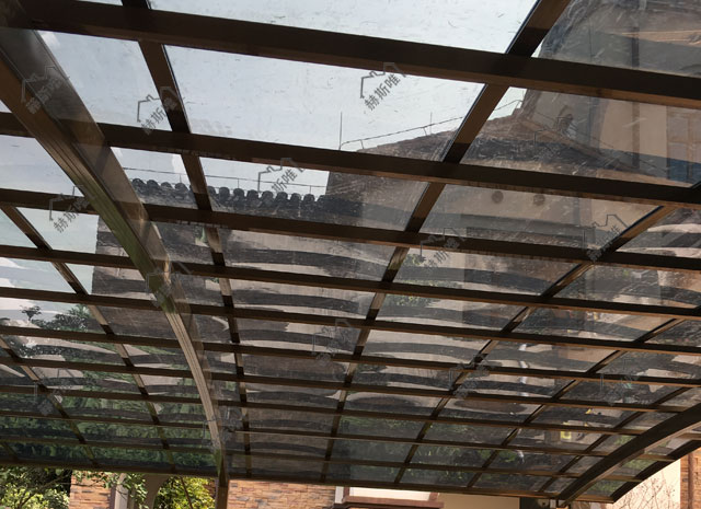 海南?？诟涣τ纫获R先生