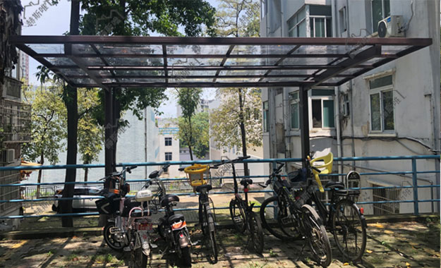 廣州石井鎮(zhèn)軍區(qū)自行車棚