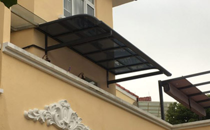 別墅鋁合金雨棚