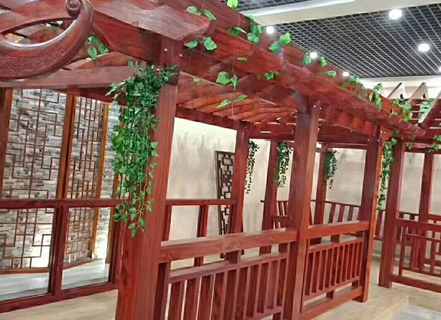 長(zhǎng)廊葡萄架